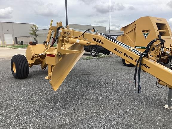 Image of Landoll 1632RS equipment image 2