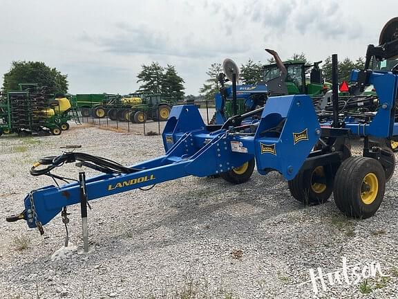 Image of Landoll 2512 equipment image 3
