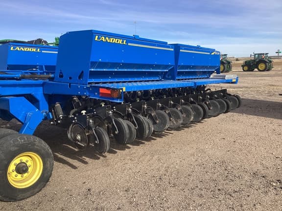Image of Landoll 5531 equipment image 2