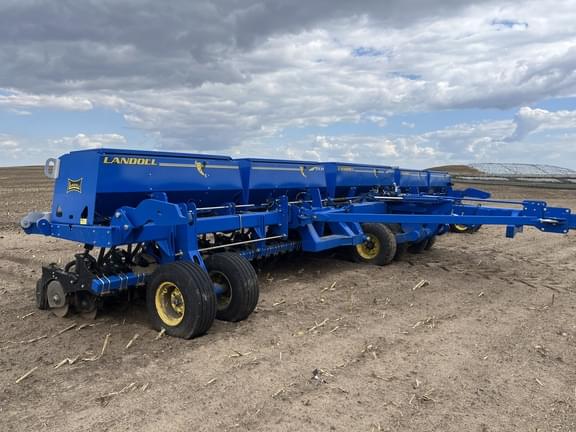 Image of Landoll 5531 equipment image 1