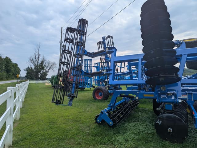 Image of Landoll 7530-23 equipment image 3
