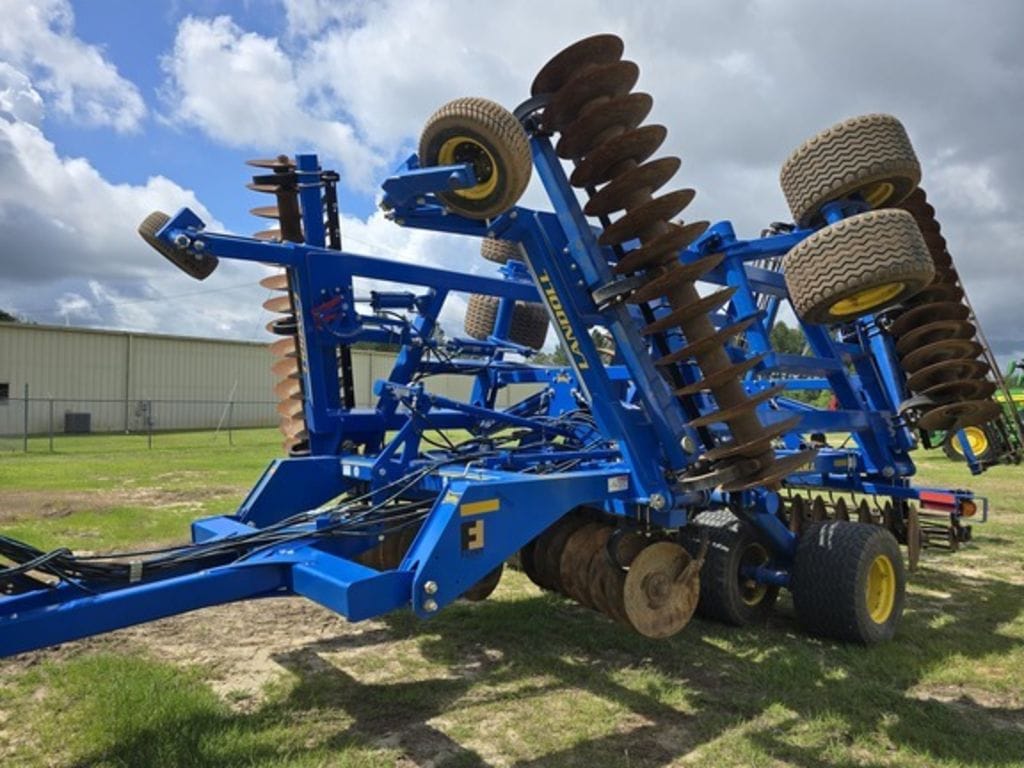 2023 Landoll 7530-26 Equipment Image0