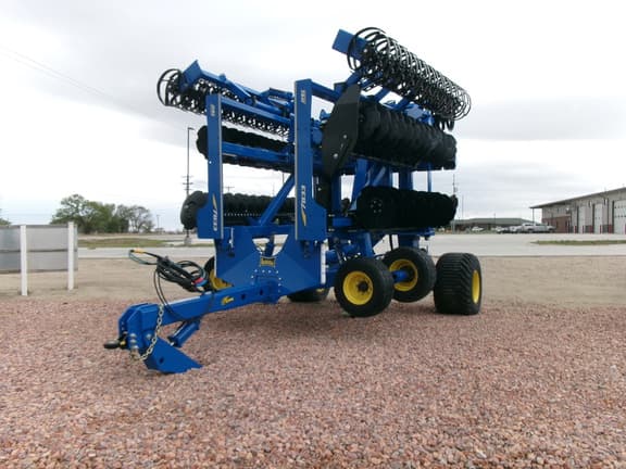 Image of Landoll 7833-30 equipment image 2