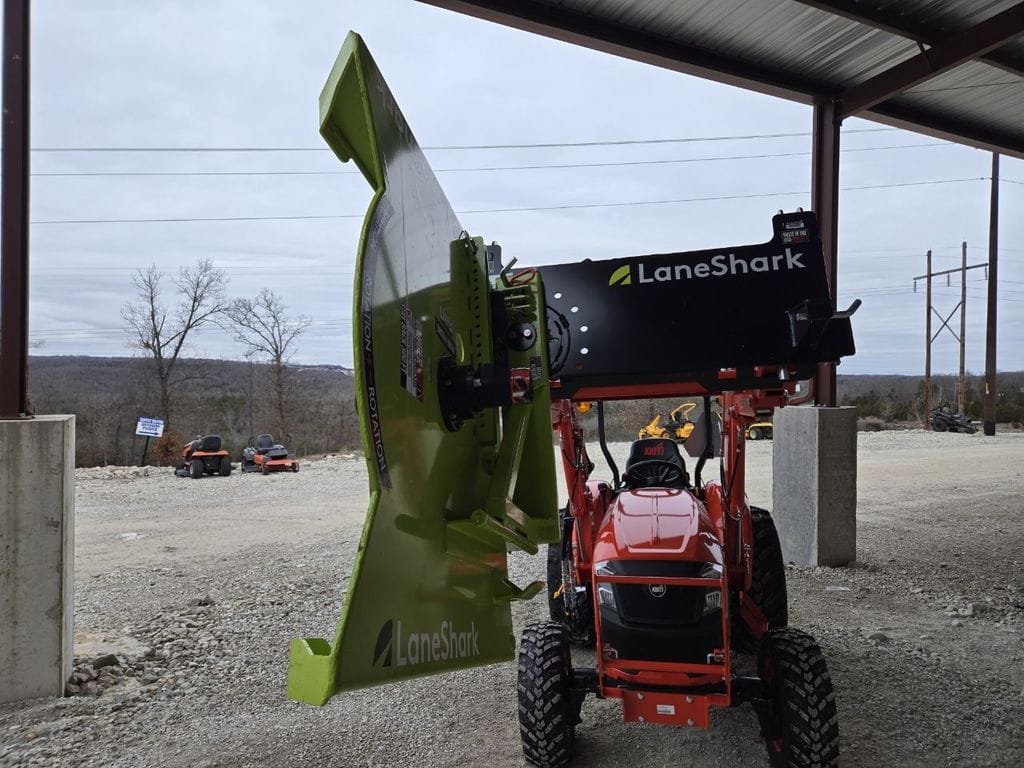 2023 Lane Shark LS-4 Equipment Image0