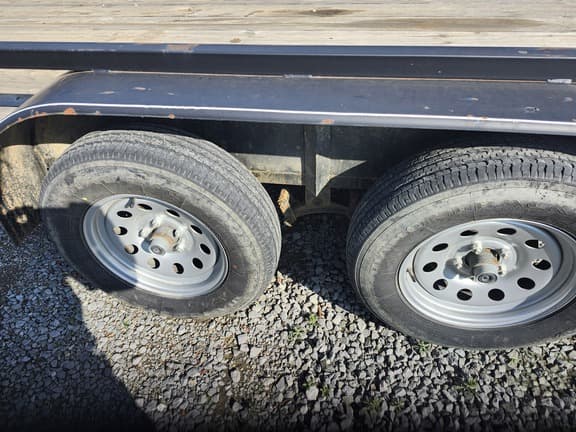 Image of Lawrimore 83X20 equipment image 4