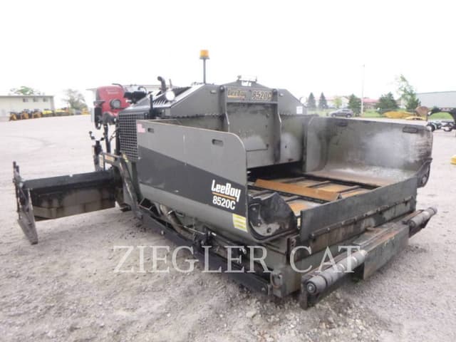 Image of LeeBoy 8520 equipment image 1