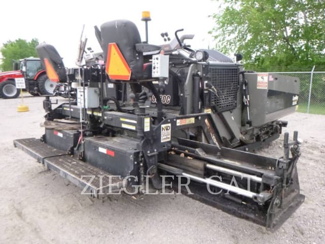Image of LeeBoy 8520 equipment image 2