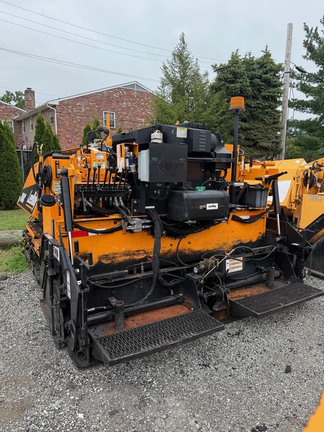 Image of LeeBoy 7000C equipment image 2