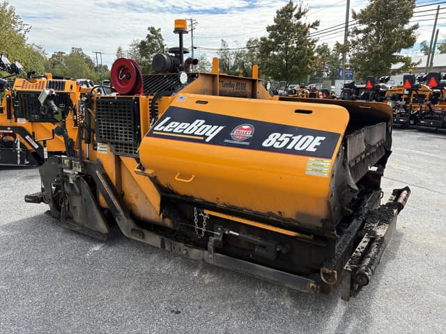Image of LeeBoy 8510E equipment image 1