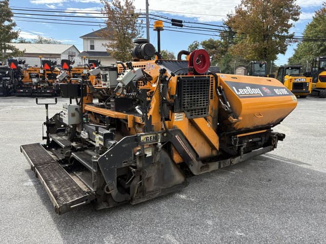 Image of LeeBoy 8510E equipment image 2