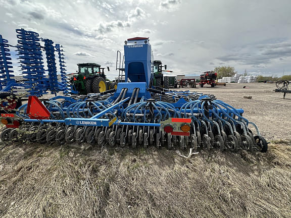 Image of Lemken Solitair DT-600 equipment image 3