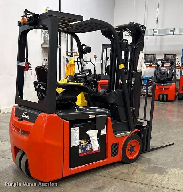 Image of Linde E18 equipment image 4