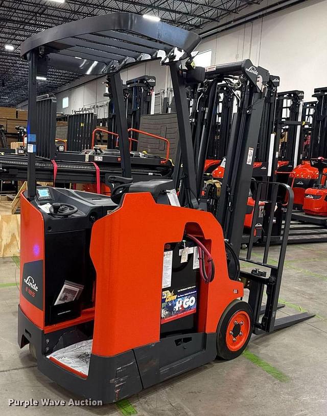 Image of Linde E18S equipment image 4