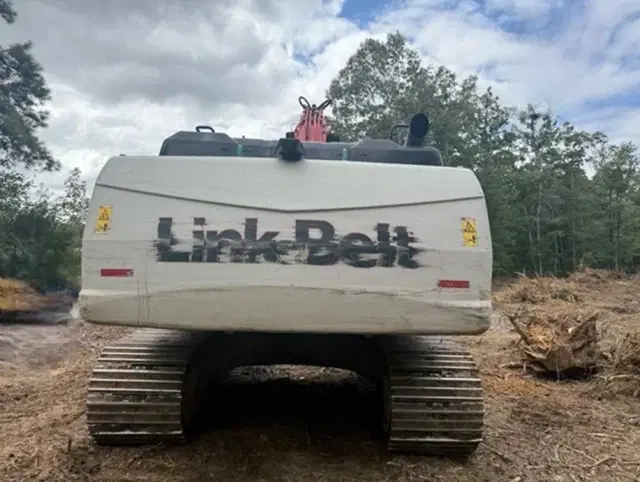 Image of Link-Belt 350 X4 equipment image 4