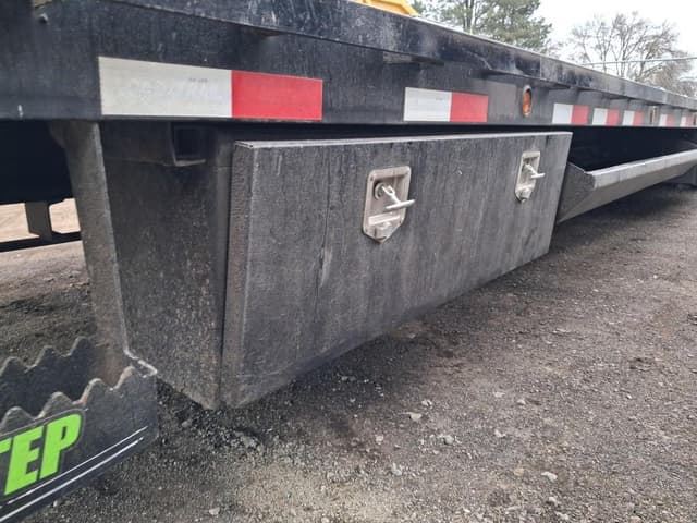 Image of Load Trail Low-Pro Gooseneck equipment image 4