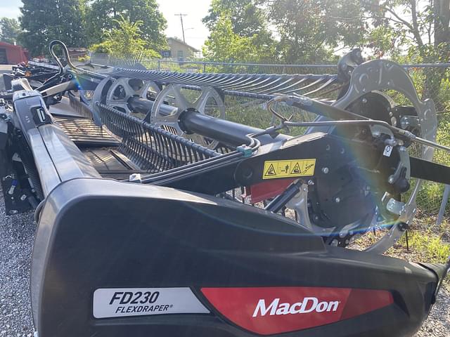Image of MacDon FD230  equipment image 1