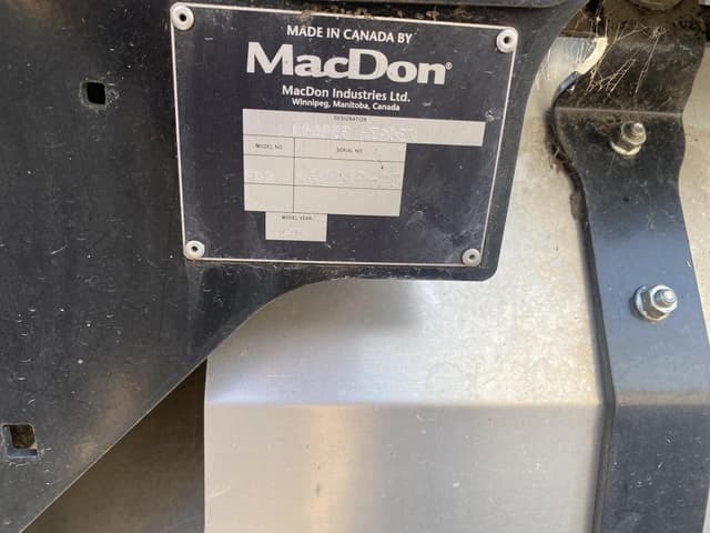 Image of MacDon FD230 equipment image 4