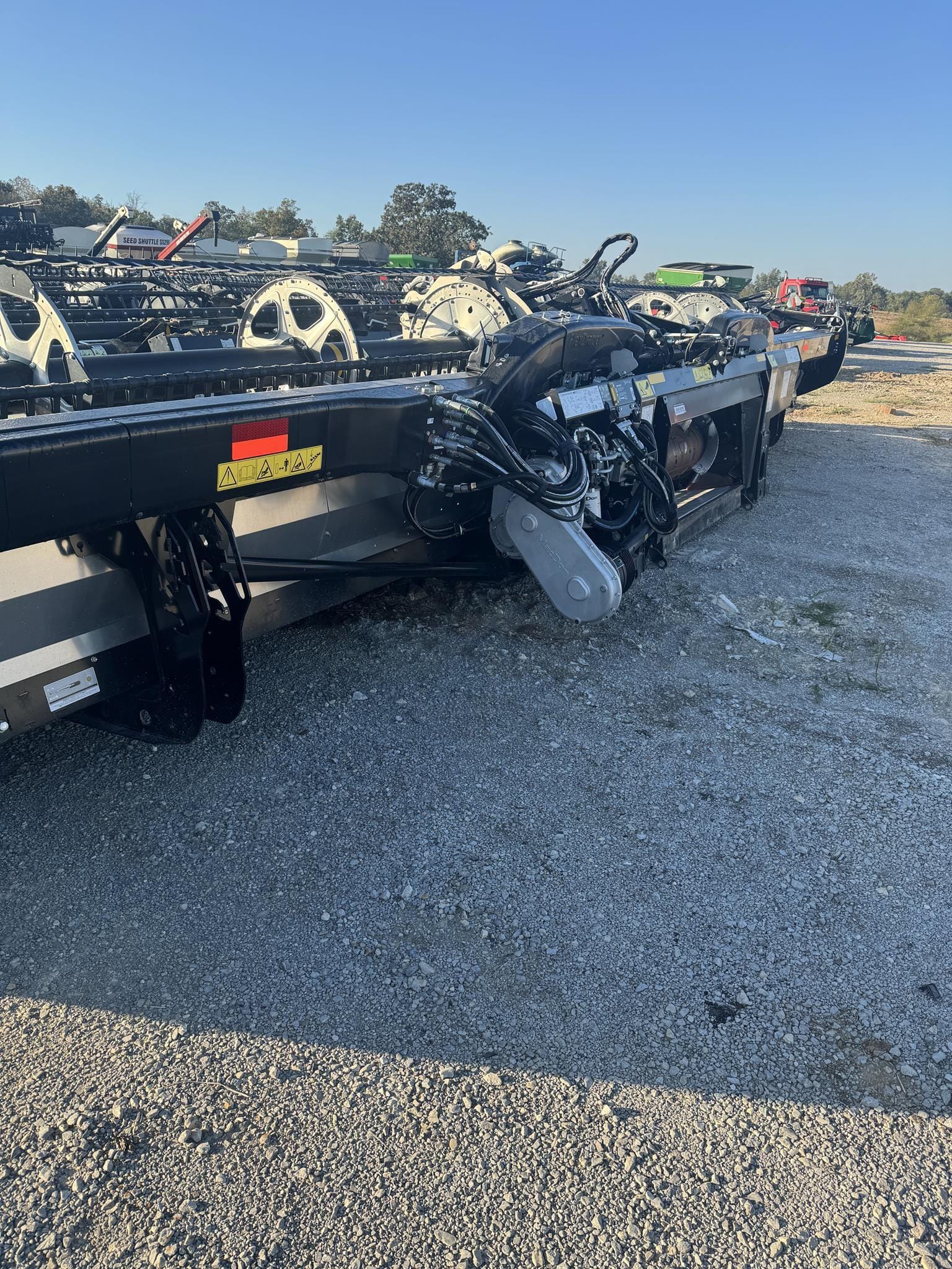 Main image MacDon FD235