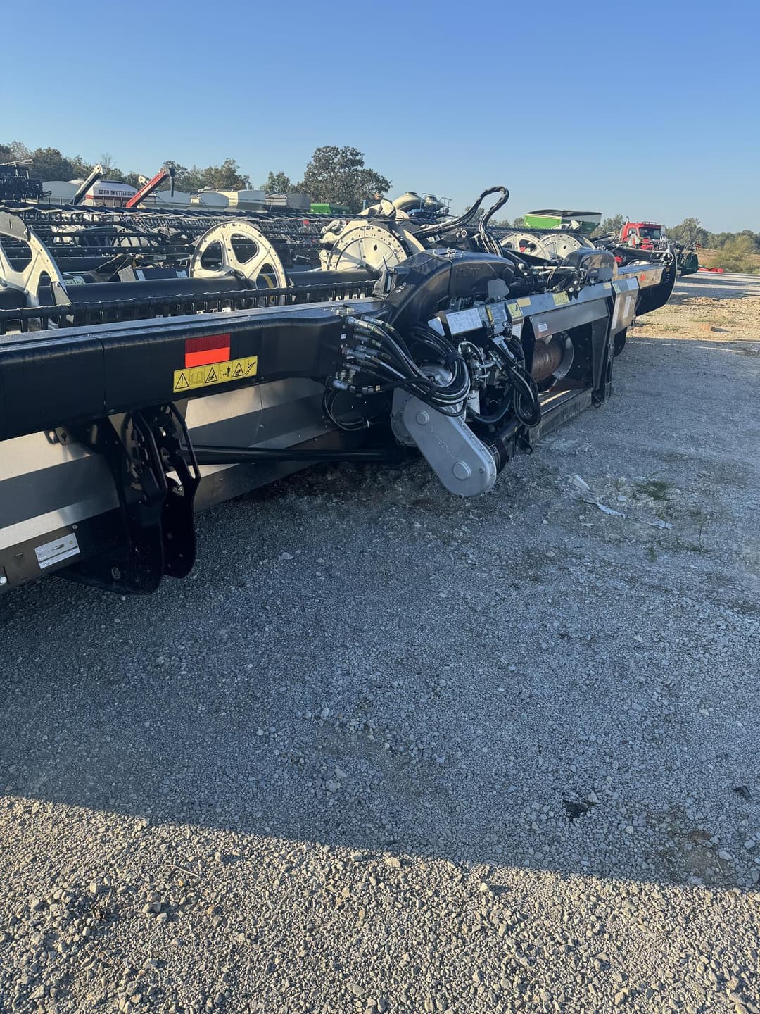 Image of MacDon FD235 Primary image