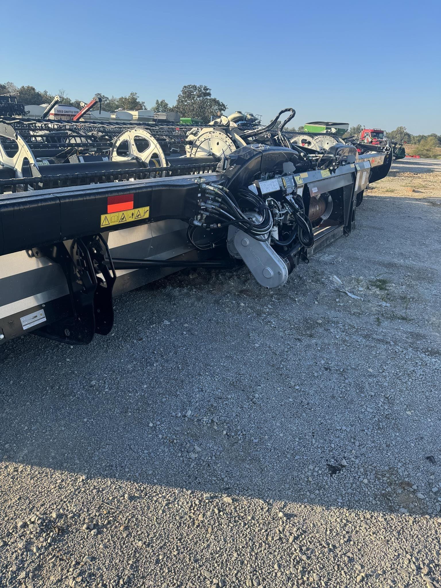 Main image MacDon FD235