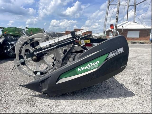 Image of MacDon FD240 equipment image 1
