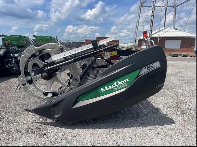 Image of MacDon FD240 equipment image 2