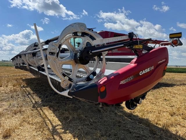 Image of MacDon FD245 equipment image 1