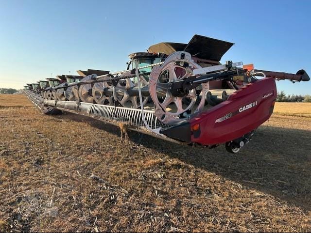 2023 MacDon FD250 Equipment Image0