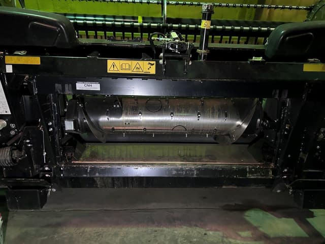 Image of MacDon FD250 equipment image 3