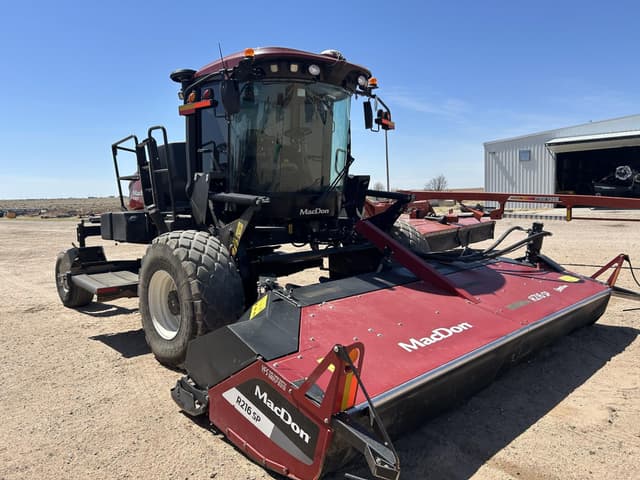 Image of MacDon M1240 equipment image 1