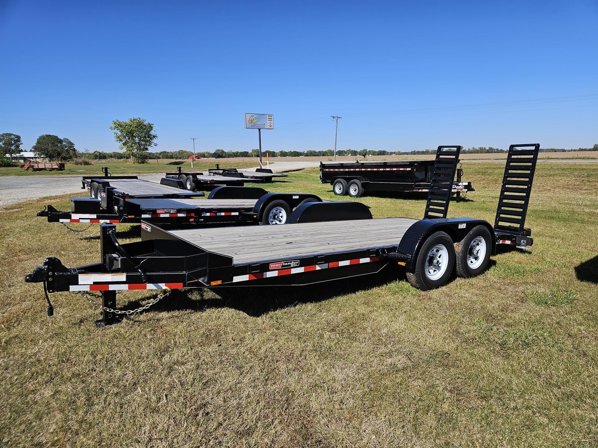 2023 Mac-Lander 18TSLWB Equipment Image0