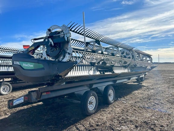 Main image MacDon FD235