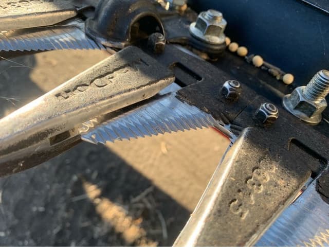 Image of MacDon FD235 equipment image 2