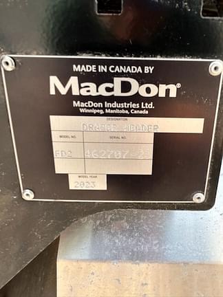 Image of MacDon FD240 equipment image 2