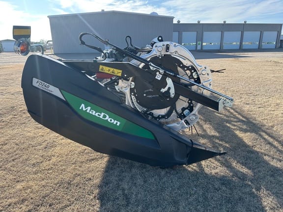 Main image MacDon FD240