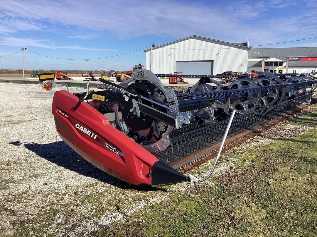 Image of MacDon FD240 Primary image