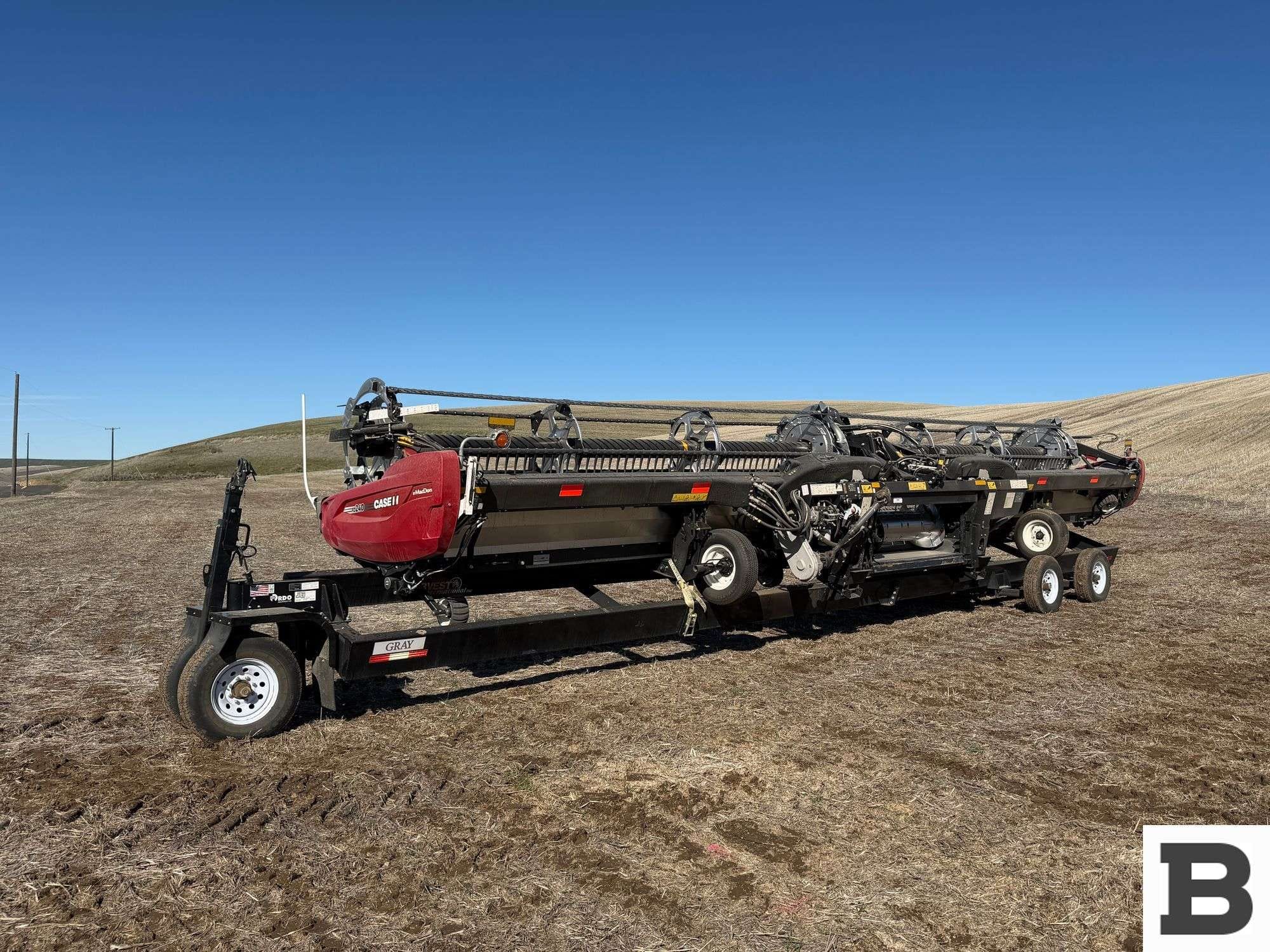 2023 MacDon FD240 Equipment Image0