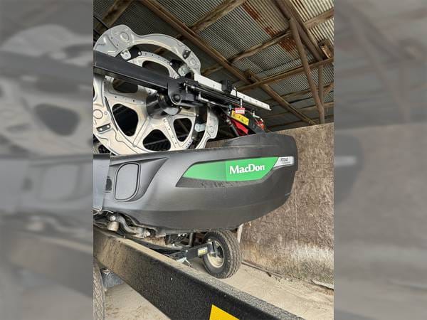 Main image MacDon FD240