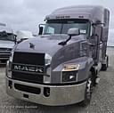 2023 Mack Anthem Image