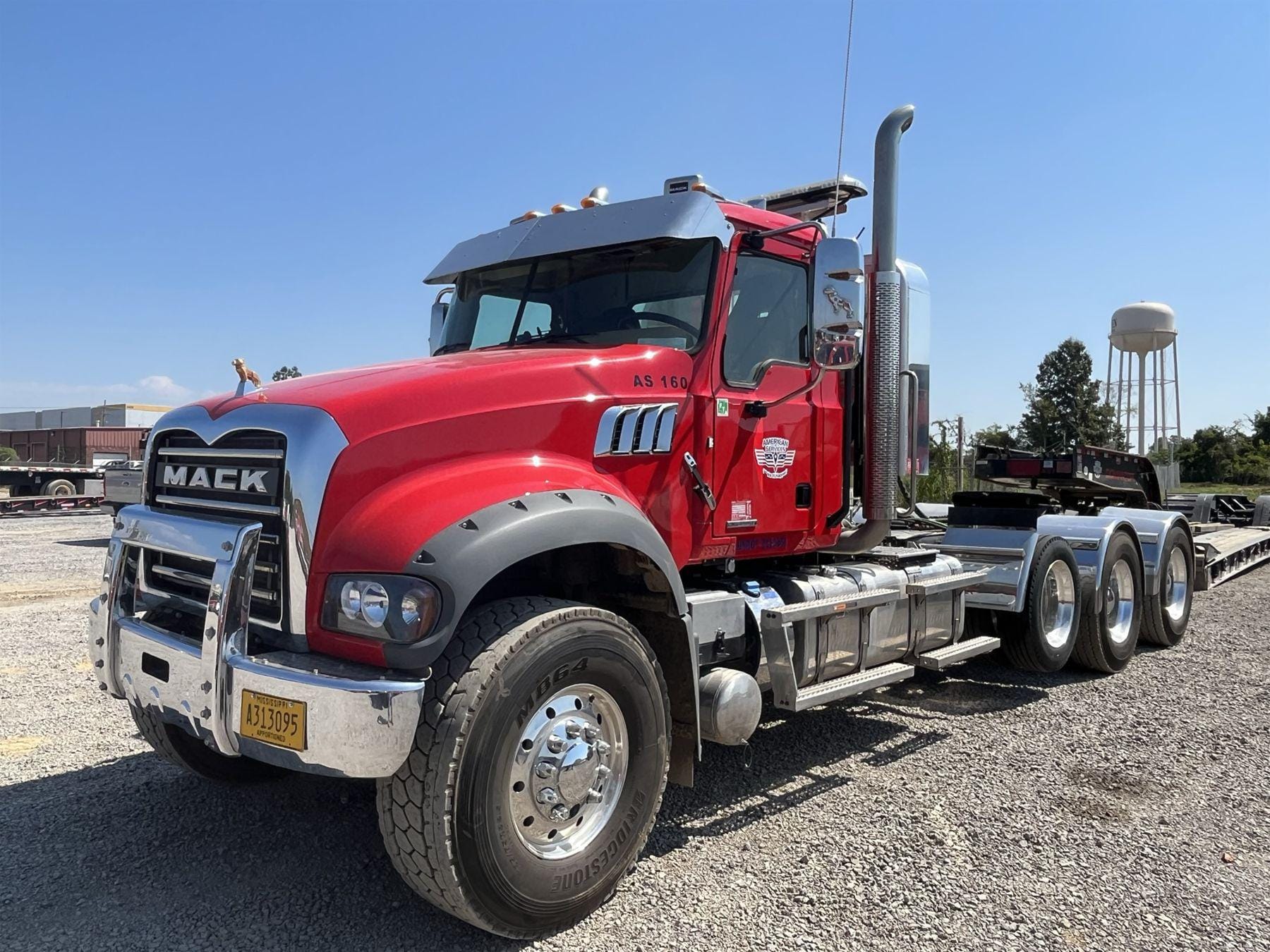Main image Mack GR64FT
