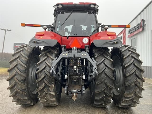 Image of Case IH Magnum 310 equipment image 3