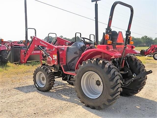 Image of Mahindra 1626 equipment image 3