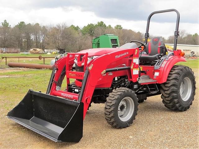 Image of Mahindra 1635 equipment image 2