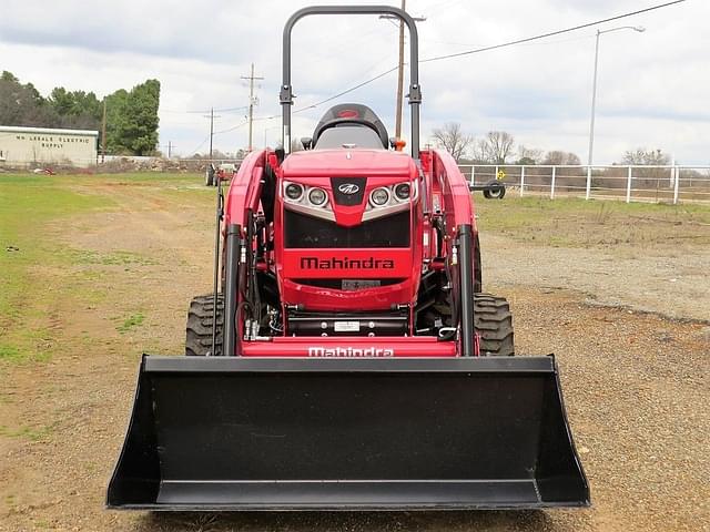 Image of Mahindra 1635 equipment image 1