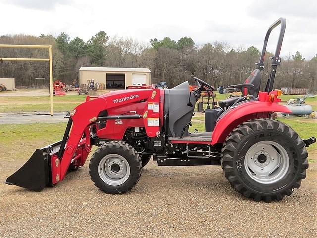 Image of Mahindra 1635 equipment image 3