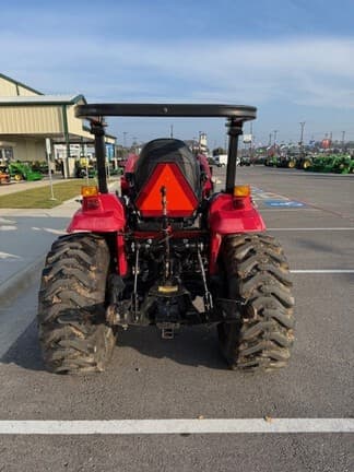 Image of Mahindra 1635 equipment image 4