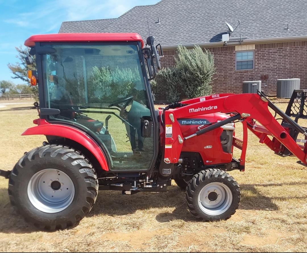 Image of Mahindra 1635 HST Primary image