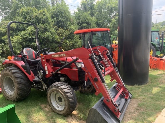 Main image Mahindra 2638