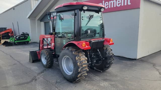 Image of Mahindra 2638HST equipment image 2