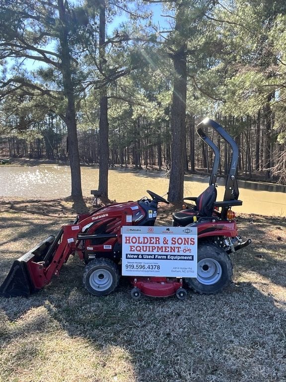 2023 Mahindra eMax 20S HST Equipment Image0